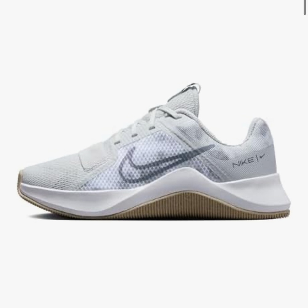 Nike Women’s W MC Trainer 2. Size 8. EUC.